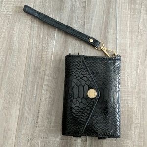Michael Khors Cell Phone Case and Wallet